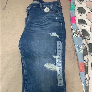 Boyfriend jeans size 16 never worn